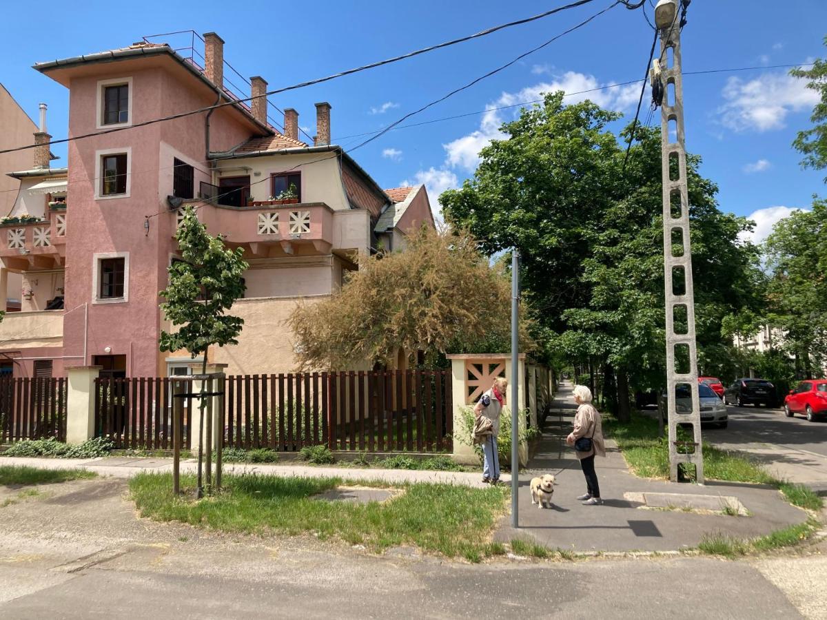 Roland Apartmant Zuglo Boedapest Buitenkant foto