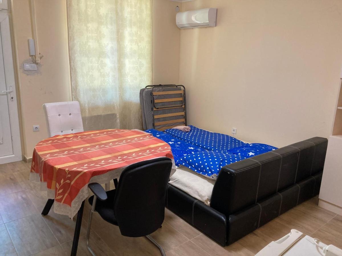 Roland Apartmant Zuglo Boedapest Buitenkant foto
