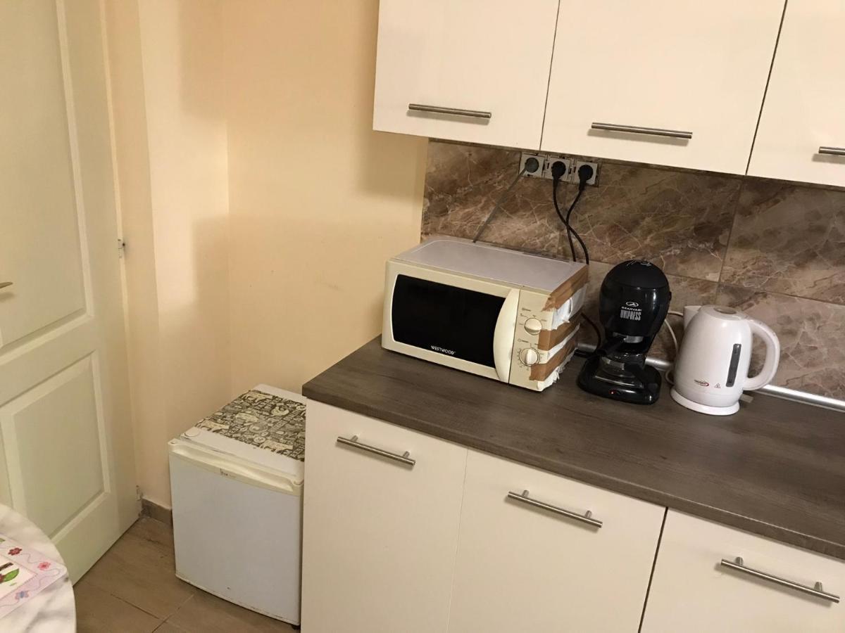Roland Apartmant Zuglo Boedapest Buitenkant foto
